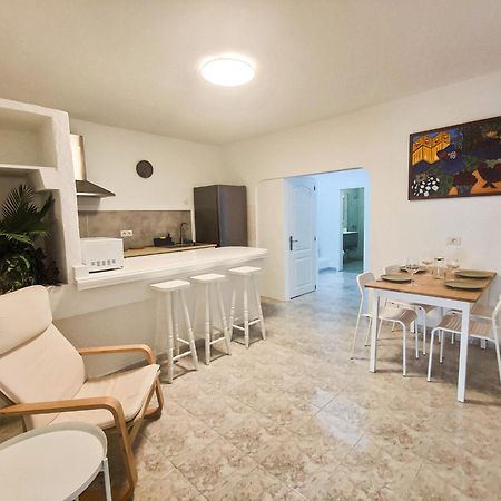 Casa Pilar Apartment Famara Exterior photo